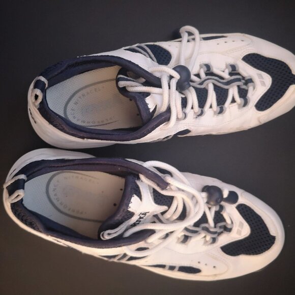 Ryka Aqua Performance Nitracel Light Ladies Size 8M Navy & White Water Shoes - Picture 9 of 10